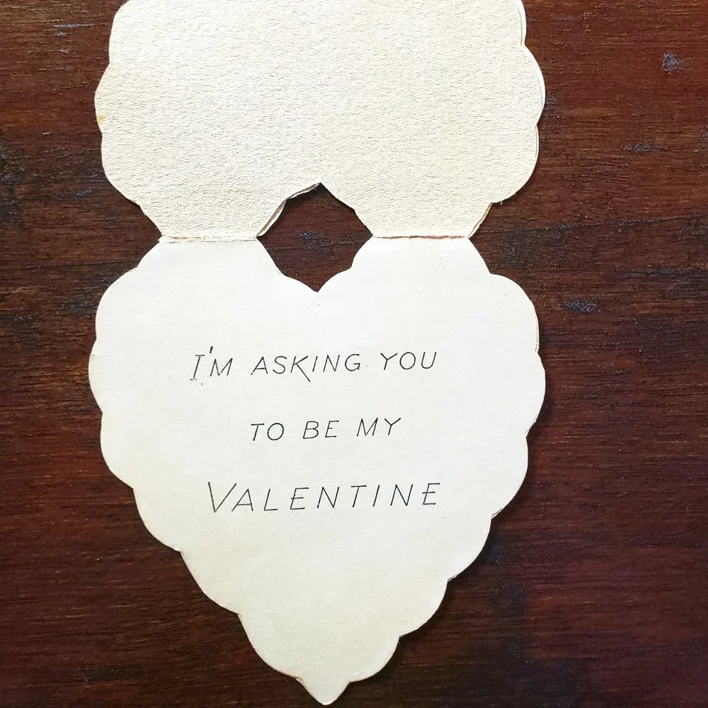 1940's Die Cut HEART SHAPE TWO BEARS 